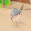 Anillo de Plata Tailandesa Estilo Chino Nuevo Cabujón de Jadeíta Anillo Abierto Patrón de Hierba Tang Vintage Desgastado Joyería de Jade Azul