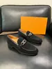 Zapatos Mocasines de Cuero Genuino de Alta Venta Transfronteriza Estilo Lujo Ligero con Hebilla Metálica Td y Mocasines de Gamuza, Suministro Directo de Fábrica