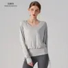 Top de cobertura cruzado europeo y americano con cuello en V y mangas de murciélago para yoga, ropa deportiva casual con cordón para fitness, camiseta holgada de manga corta
