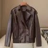 Roupa Fashion de Pequena Quantidade Primavera 2026 Jaqueta de Couro Bovino Waxado Estilosa Maillard Jaqueta Biker de Couro Genuíno Feminina Top