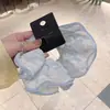 Goma para el pelo fruncida con estampado floral fresco para mujer, Suave y femenina goma para coleta, Accesorio para el pelo de tela que no daña el cabello