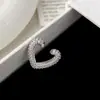 Exquisita, de Moda, Sencilla, Versátil Colección de Brazaletes para Oreja de Plata con Microincrustaciones de Circonita, Diseño de Nicho, Lujo Ligero, Pendientes de Gama Alta