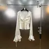 Blusa de Encaje Estilo Corte Francés Primavera 2026 Cuello en V Mangas Acampanadas Atada Puro Deseo Estilo Ins Top de Acetato Transfronterizo