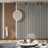 Tela de Pared con Fondo de Rejilla de Madera 2025 Nuevo de Moda Dormitorio Deporte Gimnasio Papel Tapiz Sala de Transmisión en Vivo con un Toque de Alta Gama