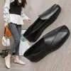 Zapatos de vestir de punta cuadrada de un solo paso retro perezosos para mujer, novedad primavera 2025, de moda en redes sociales, planos versátiles para el trabajo