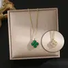 Pulseira de Trevo da Sorte Dupla Face em Madrepérola Versão Coreana para Mulheres, Estilo Ins de Moda de Luxo Leve, Pulseira com Diamantes que Não Desbota
