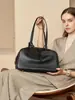 Bolsa Boston de Couro Bovino de Primeira Camada Personalizada, Couro Genuíno, Bolsa de Ombro de Moda e de Alto Padrão para o Dia a Dia com Grande Capacidade sob o Braço