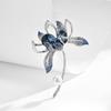 Nuevo estilo lujo exquisito elegante atmósfera clásica broche de abrigo de loto azul accesorios antiluz una generación de cabello