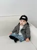 Conjunto Elegante de Primavera para Niños Chaqueta con Capucha de Moda Nueva para Bebés Pantalones Cargo Versátiles Casuales