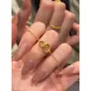 Colar Interligado Brilhante Cor Dourada Versátil para o Dia a Dia Simples Anel Duplo Anel Mobius Gelo Triturado Corrente para Clavícula