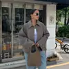 Europa y Estados Unidos cruzado solapa manga larga corto 2024 invierno botón nueva moda abrigo casual suelto para mujer otoño e invierno