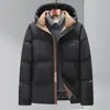 Chaqueta gruesa y cálida acolchada de algodón para hombres de mediana edad y mayores, abrigo de invierno para papás, adecuado para edades de 50 a 60