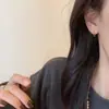 Pendientes Mobius para mujer de alta calidad, lujo ligero, nicho, pendientes versátiles, pendientes pequeños simples y modernos de Instagram, pendientes