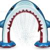 Fabricante Produce Arco Inflable de Tiburón con Chorro de Agua Juguetes Inflables de Césped para Niños Juguetes Inflables con Forma de Chorro de Agua para Patio