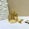 Bolso de cubo con cordón de letras doradas de moda transfronterizo para mujer, nuevo modelo 2026, cierre de cordón de lujo ligero con gran capacidad