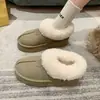 Botas de Neve de Solado Grosso Femininas 2026 Chegada Nova de Inverno Plus Velvet Espessado Sapatos Grandes de Algodão do Nordeste Slip-on Pão Sapatos Peludos