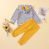 Traje infantil masculino 2021 Primavera e Outono novo estilo europeu e americano suéter listrado amarelo conjunto de duas peças crianças pequenas e médias estilo ocidental