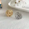 Anillo Circular Exagerado de Línea Europea y Americana Moda Flor de Línea Hueca Versátil Personalidad Nicho Diseño Anillo para Mujer