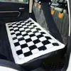 Cojín grueso de felpa para asiento de coche, alfombrilla a cuadros para mascotas en el asiento trasero, cama para perros a cuadros, cojín hecho en fábrica en stock para perros medianos