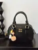 Bolsa de Mão Pequena de Comércio Exterior de Luxo para Mulheres, Nova Moda Outono 2024 Bolsa de Mão Versátil e Bolsa Transversal, Bolsa Quadrada de Luxo