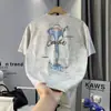 Camiseta Retro Resistente Estilo Hong Kong Desgastada Verão Masculina Tie-Dye Manga Curta Estilosa Estampada Solta Casual Estilo Coreano Top