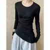 Camiseta blanca de cuello redondo y manga larga irregular estilo francés para mujer, diseño de otoño, corte ajustado, top base que ciñe la cintura