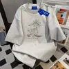 Camiseta casual unissex de algodão 100% puro, popular entre estudantes, corte slim, gola redonda, manga curta, estampa de desenho animado, verão, modelagem solta, top para casais para homens e mulheres