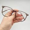 Las gafas con montura similar al Libro Rojo de la Celebridad en línea se pueden equipar con miopía, moda popular, tendencia, simple, mezcla de lotes.