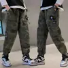 Pantalones Camuflados Nuevos de Otoño 2025 para Niños Moda Juvenil Frescos Casuales Holgados
