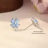 Brincos de Trevo de Quatro Folhas em Prata Pura S999 para Mulheres, Design de Nicho de Luxo Leve, Simples e Elegantes, Sensação de Alta Qualidade, Brincos Amigos da Pele