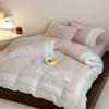 Juego de cama individual/doble de patchwork bordado de estilo caricatura fresco y sencillo, de algodón 100% de doble capa con hilo arrugado de tres/cuatro piezas, textil para el hogar con un lindo conejo