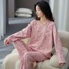 Cartoon doce urso de morango em torno do pescoço pijama de manga comprida mulheres com almofada no peito primavera e outono menina casual solta plus size terno