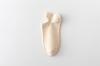 Calcetines cortos de verano para mujer, etiqueta de tela de oso, blancos, delgados, tipo calcetín de barco, lindos, japoneses, Joker, color sólido, calcetines cortos, mayoreo Zhuji