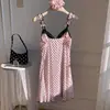 Vestido Transfronterizo Europeo y Americano Estilo Chica Pura Deseo 2026 con Estampado, Cintura Ajustada, Sin Tirantes, Cuello en V Profundo y Bordes con Volantes