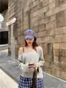 Camiseta de Manga Larga Gris Americana Desmangada Estilo Perezoso Primavera y Otoño 2026 para Mujer, Camiseta Básica Desmangada Única, Top Holgado