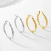 Belleza de Borde Plateado Pendientes Redondos Geométricos de Alta Gama Transfronterizos Europeos y Americanos Estilo Nicho Versátiles Elegantes Pendientes de Moda