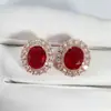 Aretes de botón de tesoro de color diamante completo de venta caliente en vivo, aretes de botón de rubí natural de imitación ovalado de 6 quilates con incrustaciones de alta calidad, anillo