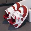 Zapatos Caminar para Bebés 2026, Suela Suave de Cuero, Cierre de Velcro, Decoración de Estrella, Tenis Casuales Versátiles para Niños y Niñas