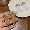 Pendientes de botón redondos con borla incrustados con pedrería estilo palacio retro para mujer joyería para orejas de lujo ligero alta gama diseño sentido nicho