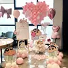 Decoración de Propuesta de Crayon Shin-chan Interior Día de San Valentín Dibujos Animados Creativo Lindo Atmósfera de Confesión Globos Accesorios Tablero KT