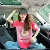 Camiseta de Algodão Puro Estilo Fofo Graffiti Divertido para Mulheres 2025 Super Popular Cor Degradê Borrada Redutora de Idade Solta Elegante