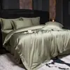 Conjunto de cama de quatro peças em algodão de fibra longa Classe A com 140 fios, cor sólida, borda larga, design vazado, conjunto de cama em cetim de algodão puro