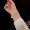 Pulsera de Diamantes de Arco de Nicho de Alta Gama para Mujer, Lujo Accesible y Versátil Pulsera Ins, Joyería de Mano Popular para Estudiantes 2025
