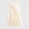 Ropa de Mujer 2026 Primavera y Verano Nueva Moda Bufanda Esponjosa Falda Envuelta de Color Sólido en Blanco Crudo, de Longitud Media, Estilo Sencillo