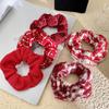 Año Nuevo estilo elegante a cuadros rojos fragante anillo para el pelo de lana gruesa de seda dorada otoño e invierno todo-partido nicho alta calidad anillo de intestino grueso grande