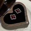 Buqi Lati Pendientes Mini Pequeños Cepillados Italianos Blanco Natural Flor de Fritilario Trébol de Cuatro Hojas Pendientes Estilo Corte Vintage