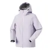 Jaqueta Softshell de Primavera e Outono Feita Sob Medida à Prova de Vento e Impermeável com Capuz para Montanhismo ao Ar Livre Casaco Quente Tendência com Impressão de Logo
