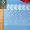 Ropa Bordada por Computadora Encaje de Seda de Poliéster Soluble en Agua Hilo con Forma Bordado de Encaje de Código de Barras Accesorios
