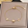 Pulseras Nicho Nuevas Japonesas y Coreanas de Acero de Titanio que no se Desvanecen para Mujer Pulseras Versátiles Estilo Ins Joyería de Mano de Moda Personalizada Venta al por Mayor