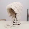 2025 Nueva Moda Lana Tejida Piel de Conejo Cómodo Cálido Sombrero Color Puro Simple Versátil Que Muestra la Cara Protección para las Orejas Pequeño Sombrero